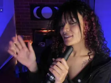 CurlyScarlett13  live sex cam