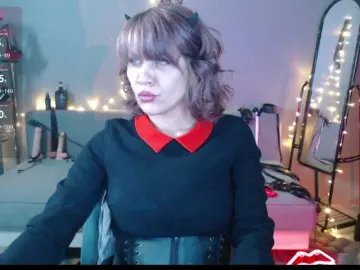 Goddess-Orsa  live sex cam