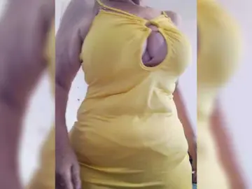 KASANDRABOLOSHKA  live sex cam