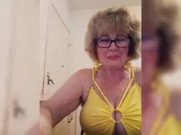 KASANDRABOLOSHKA  live sex cam