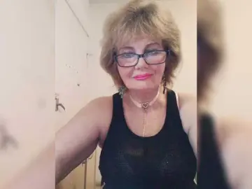 KASANDRABOLOSHKA  live sex cam