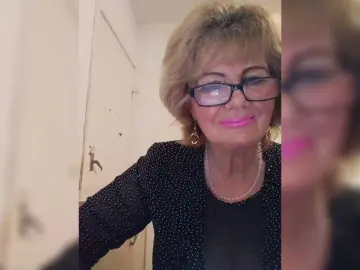 KASANDRABOLOSHKA  live sex cam