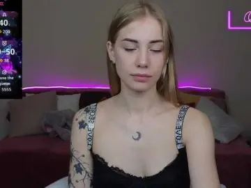 LunaBelli  live sex cam
