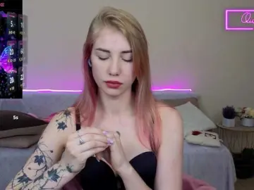 LunaBelli  live sex cam