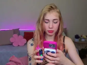 LunaBelli  live sex cam