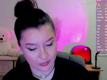 M-O-L-N-I-Y-A  live sex cam