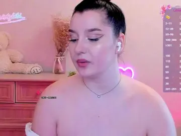 M-O-L-N-I-Y-A  live sex cam