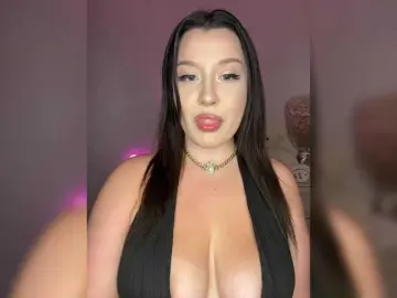 M-O-L-N-I-Y-A  live sex cam