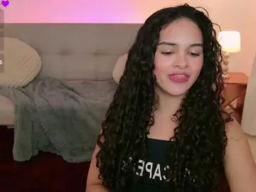 MaraVelvett-  live sex cam