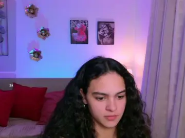MaraVelvett-  live sex cam