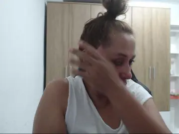 RoxanaMilf  live sex cam