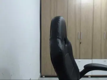 RoxanaMilf  live sex cam