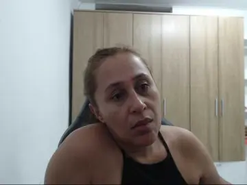 RoxanaMilf  live sex cam