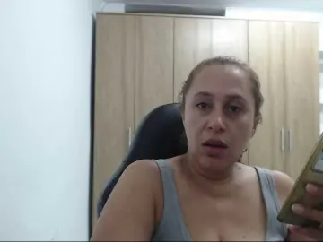 RoxanaMilf  live sex cam