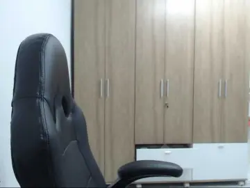 RoxanaMilf  live sex cam
