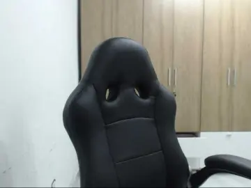 RoxanaMilf  live sex cam