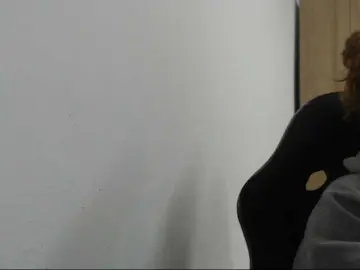 RoxanaMilf  live sex cam
