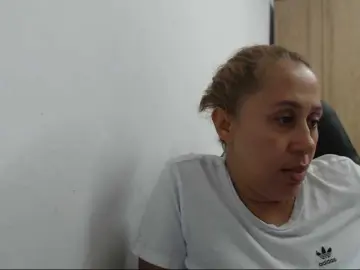 RoxanaMilf  live sex cam