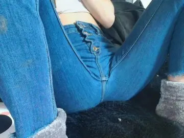 Sexydoll251  live sex cam