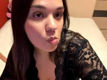 Shiifzora  live sex cam