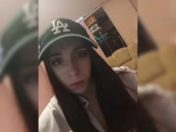 Exnasisi  live sex cam