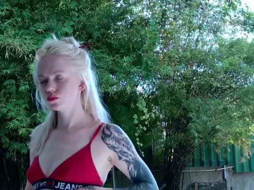 Jane-booblegum  live sex cam