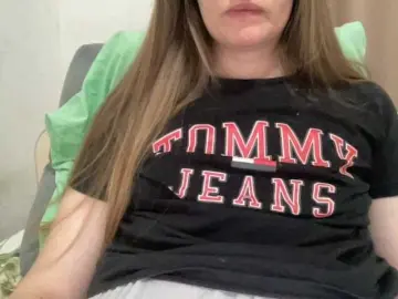 AlisaKitcat  live sex cam