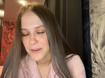 AudreaDede  live sex cam