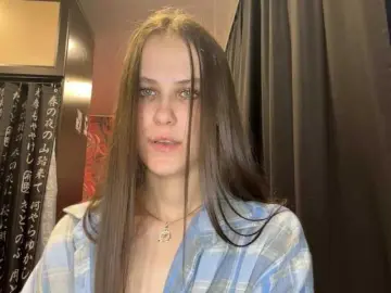 AudreaDede  live sex cam