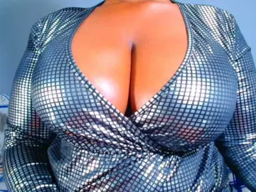 CURVEBABY  live sex cam