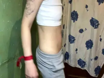 DelindaHeitner  live sex cam