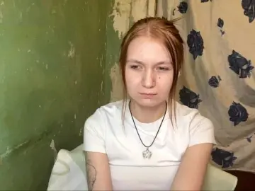 DelindaHeitner  live sex cam