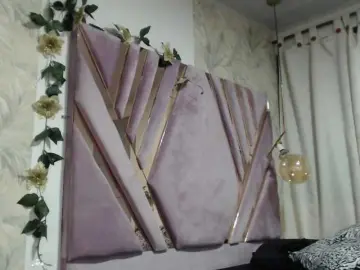 Kiraawild  live sex cam