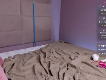 LunaaBee  live sex cam