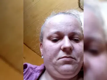 MILANNNAA  live sex cam