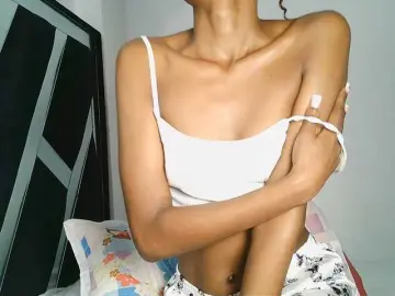 QueenLeyla  live sex cam