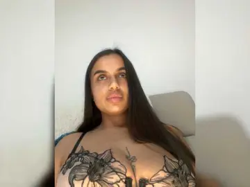 RosalieBliss  live sex cam