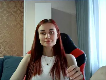 SweetQueen11  live sex cam