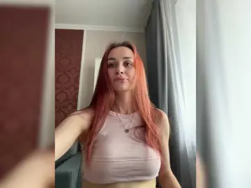 SweetQueen11  live sex cam
