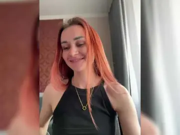 SweetQueen11  live sex cam