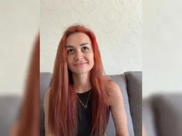 SweetQueen11  live sex cam