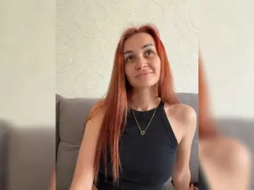 SweetQueen11  live sex cam