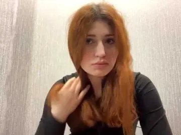 ValdaCastagnier  live sex cam