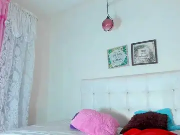 Aileenkys  live sex cam