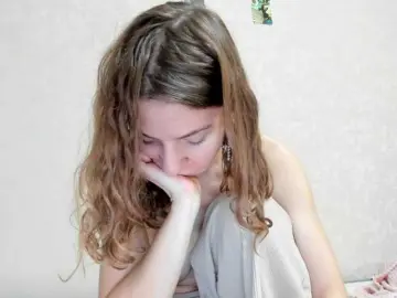 Lostmoon  live sex cam