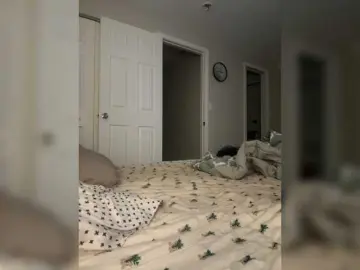 Luckyfungirl  live sex cam