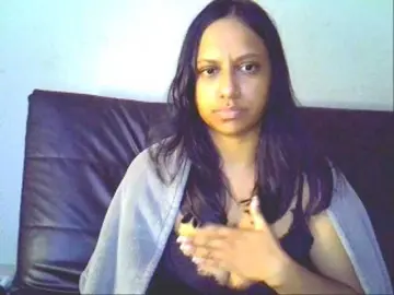 Swaness10  live sex cam