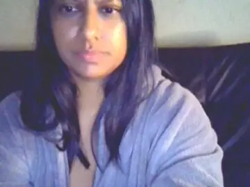 Swaness10  live sex cam