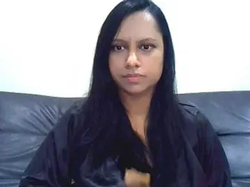 Swaness10  live sex cam