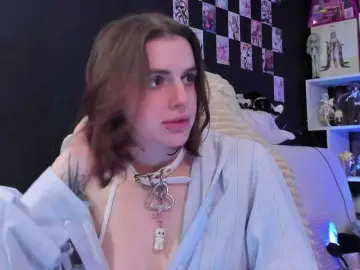 Yorogumo  live sex cam